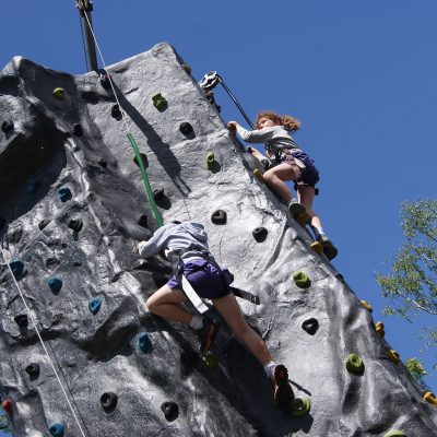 Mobile 4 Person Climbing Wall - School
